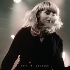 Rain (Featuring Konni Kass)(Live in Tórshavn)