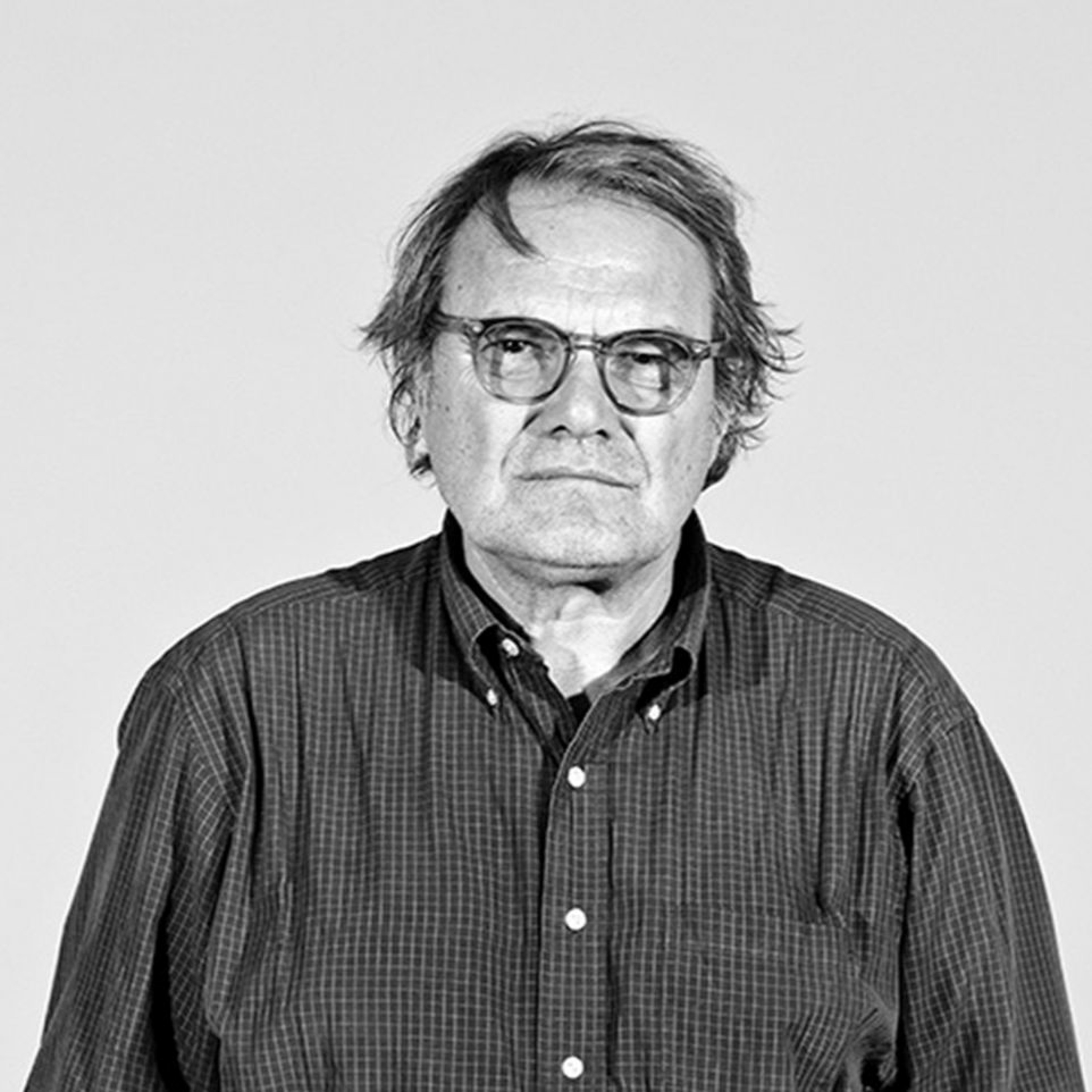 Oliviero Toscani, sexe, homosexualité, racisme, religion, politique et corps humain. episode artwork