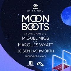 Maikol's ExchangeLA Set With Moon Boots