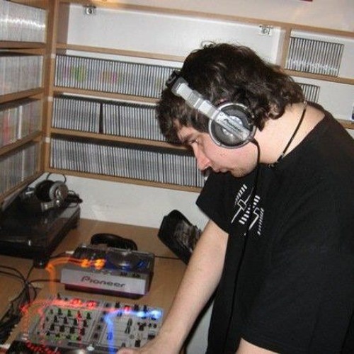 Mozza - D-Trance 208 Mix (2008)