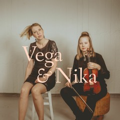 Vega & Nika - Den Signade Dag