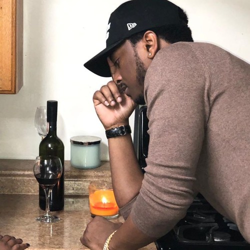 Love's A Bitch (Feat. Elroy Primus, Vania Quiles, Duvone Stewart)