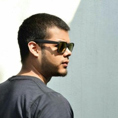 Exclusive Deep House Vibes & Tech House Mixtape by:  DISCREET