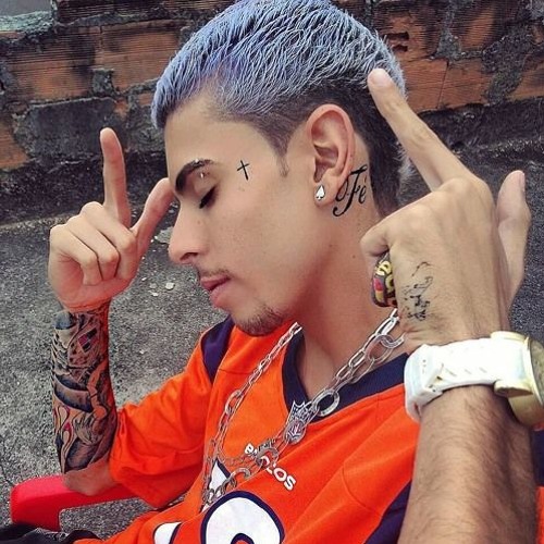 BEAT - MEDLEY MC GAROTO {{ USEM A VONTADE }}