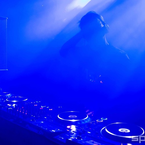 Mischkonsum @ Kommen Zusammen with Victor Ruiz, 18.01.2019, Postgarage Graz