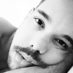 Breathin (Ariana Grande Acoustic Cover)