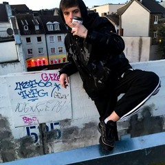 VANDAL  REDEN (Prod. by  Yung Pear)