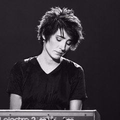 Земфира – Ты выглядишь так несовременно