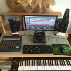 Run, Little Piotr (Balkan Drum n' Bass)