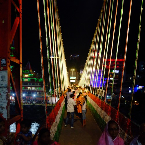 Light Tunnels