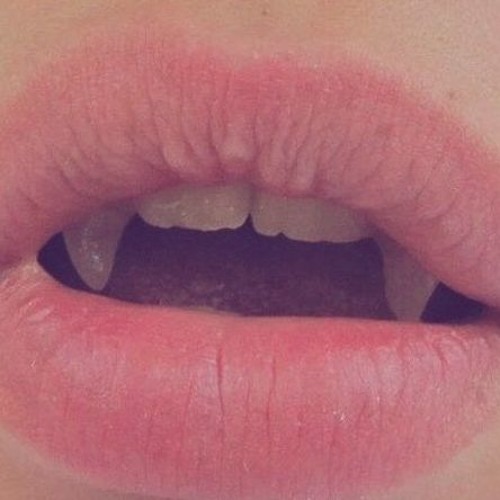 DJ YUNG VAMP - I'M SO HIGH I'M TRAPPIN IN SPANISH