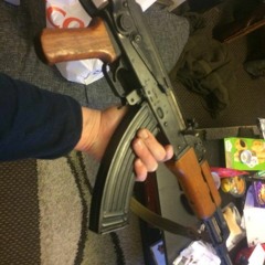 Clap man no chat  (Send to Everyone) #LaDubWar #Round2