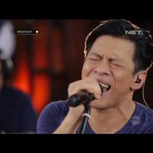 [www.pakarlagu.com] Noah Feat. Sheryl Sheinafia - Tak Lagi Sama