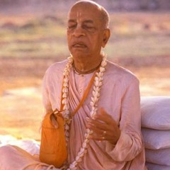 Srila Prabhupada Meditación en el Maha Mantra Hare Krishna