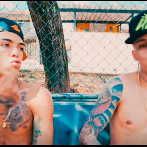 MC Kevin E MC Léo Da Baixada - Dentro Da Evoque