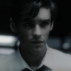 𝑙𝑜𝑜𝑘 𝑎𝑙𝑖𝑣𝑒