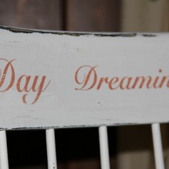 Day Dreamin - Starks. (Prod JVSTVS)