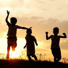 웃 유 Childhood 유 웃