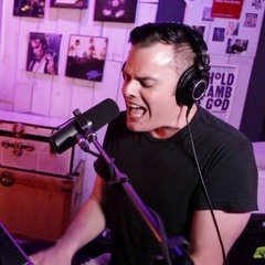 Marc Martel-You Take My Breath Away (one-take)