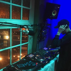 Radio ñ X Ethereal Radio #4 - w/ Grosheid (24 - 01 - 2019)