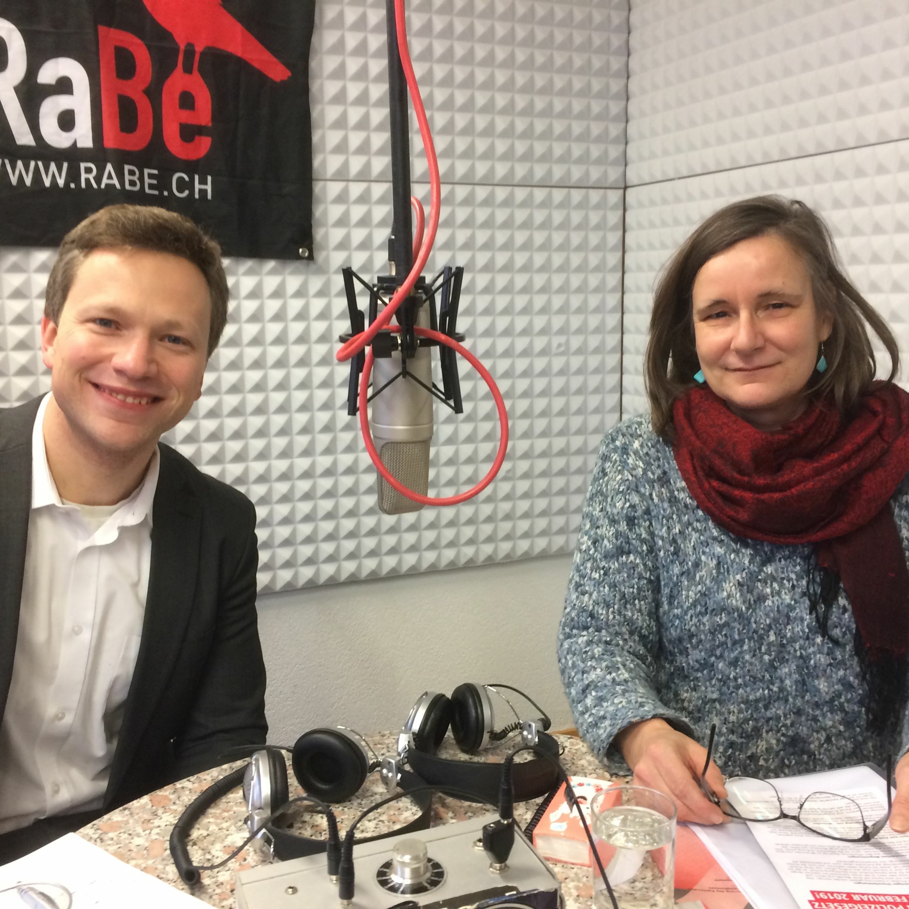 Grundrechte einschränken oder bessere Kriminalitätsbekämpfung? Diskussion zum Berner Polizeigesetz episode artwork