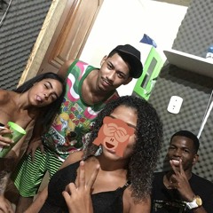 - EU VOU SENTAR, VAI DESCENDO SUA SAFADA (( DJS ROGERINHO 22 & NANDINHO 22 )) HITMAKE