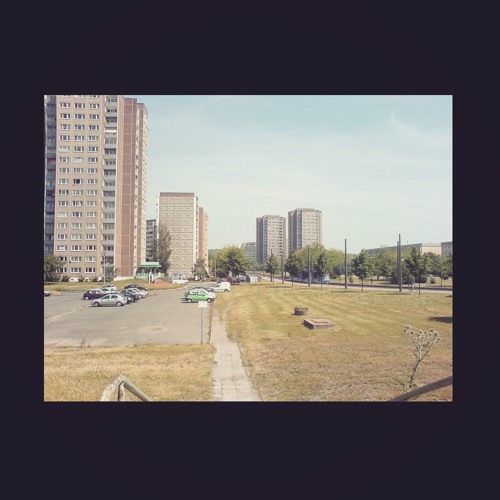 tmp x claudio schiffer - Needle To The Arm