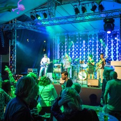 GrooveZone LIVE at VMT - Hard To Handle