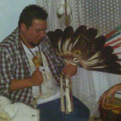 Santee singing live Pocupine Wayz