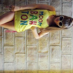 Hugo Haze presents : Noche de MooMbahTON - Episode 6. (Live moombahton set/mix)