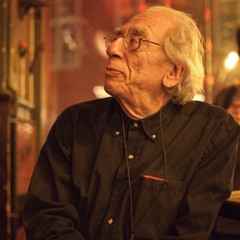 Izzy Young Singing A Song