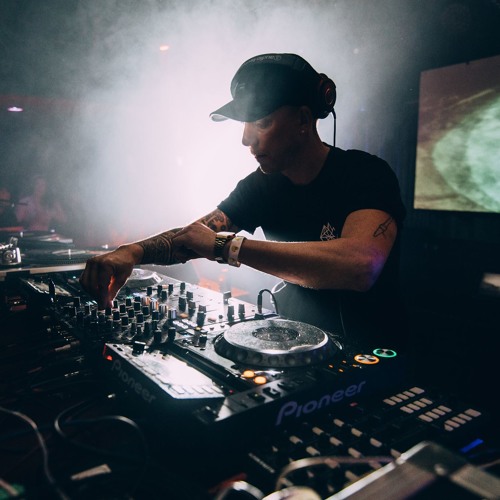 Champagne Emoji hosted by DJ Cure February 2019