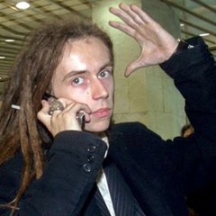 Децл - Личность