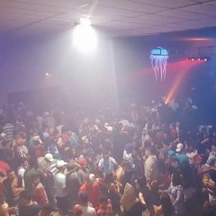 BEAT DE RAVE - MC RD, MC Loirinha E MC Vinicinho (DJ Thiago Mendes)