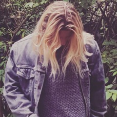 A Moonwalk between House and techno