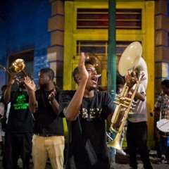 Young Fellaz Brass Band - live