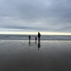 Winter In Filey - Waves, People, Wind On The Mic