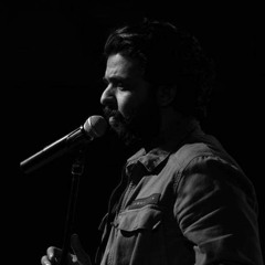 قصيدة مينيمم تشارچ عمرو حسن من حفلة الساقية 2019 - minimum charge Amr Hassan
