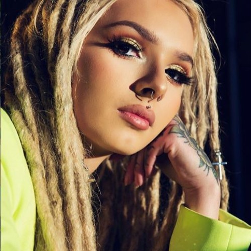 Stream Zhavia Ward "Candlelight" (Live) *432hz by MysticSoulMusic