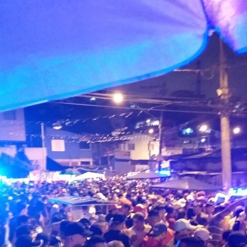 MC TM, Mc Fabinho Osk - De Bermuda Com O Pau Pra Fora - Drink De Piranha ( Maaxdeejay )