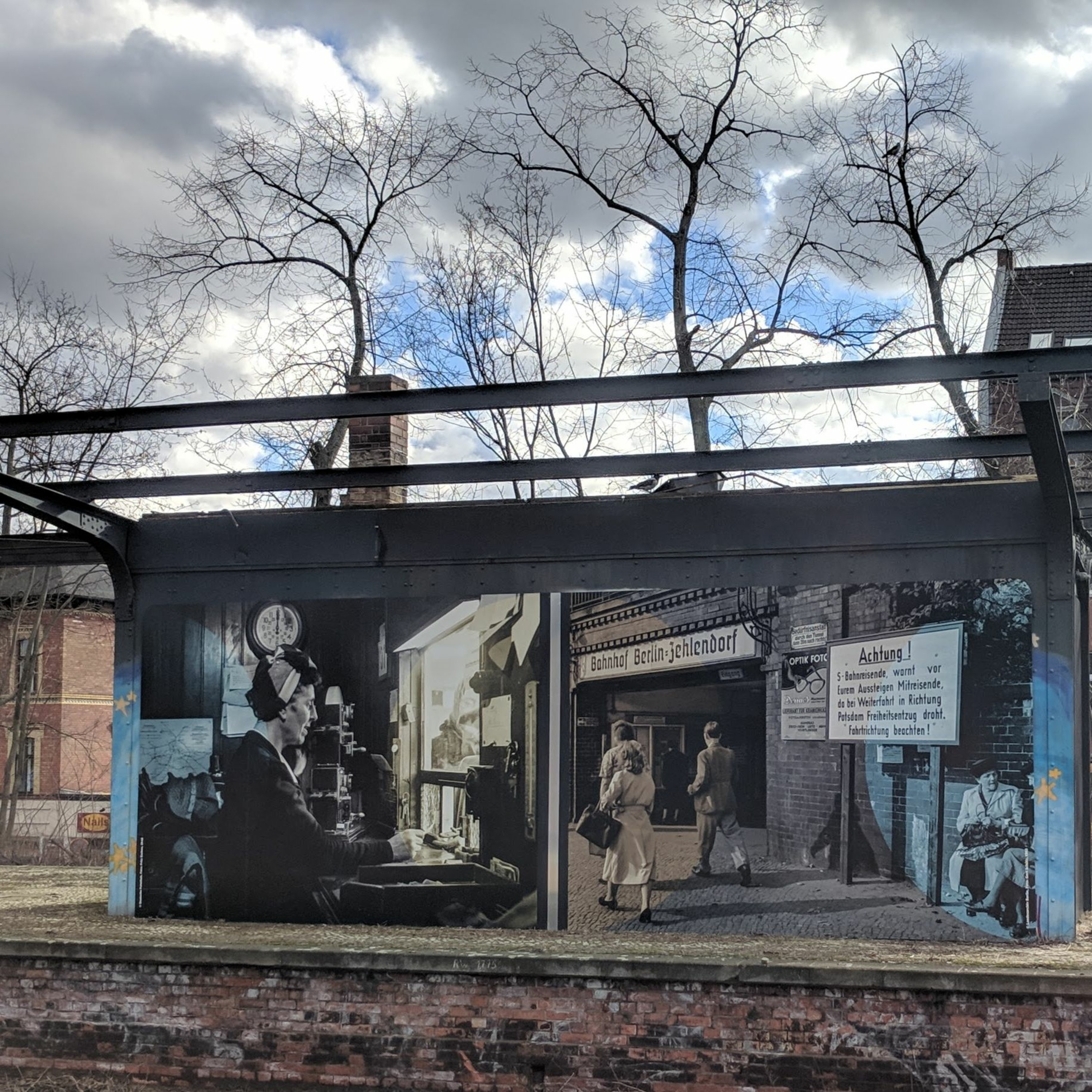 Anhalter Bahnhof episode artwork