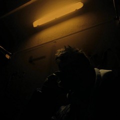 gözlerimi kapatamam çok genç ruhum