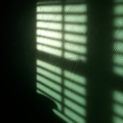 between the lines (Dark Heart Recordings)