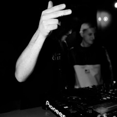 Garage 003