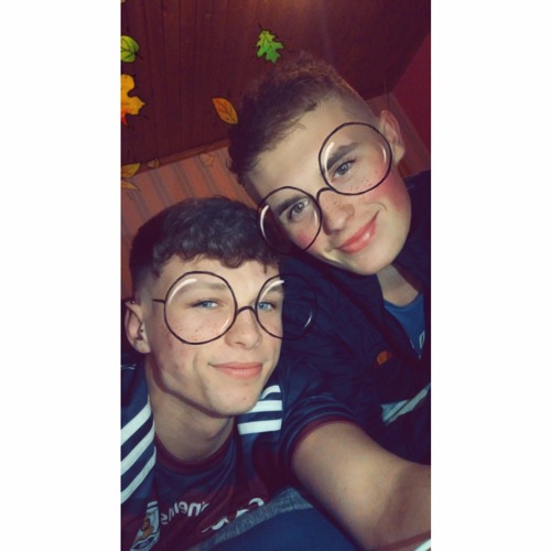 Stream Carry On For You by JordanBates𓅓 Listen online for free on