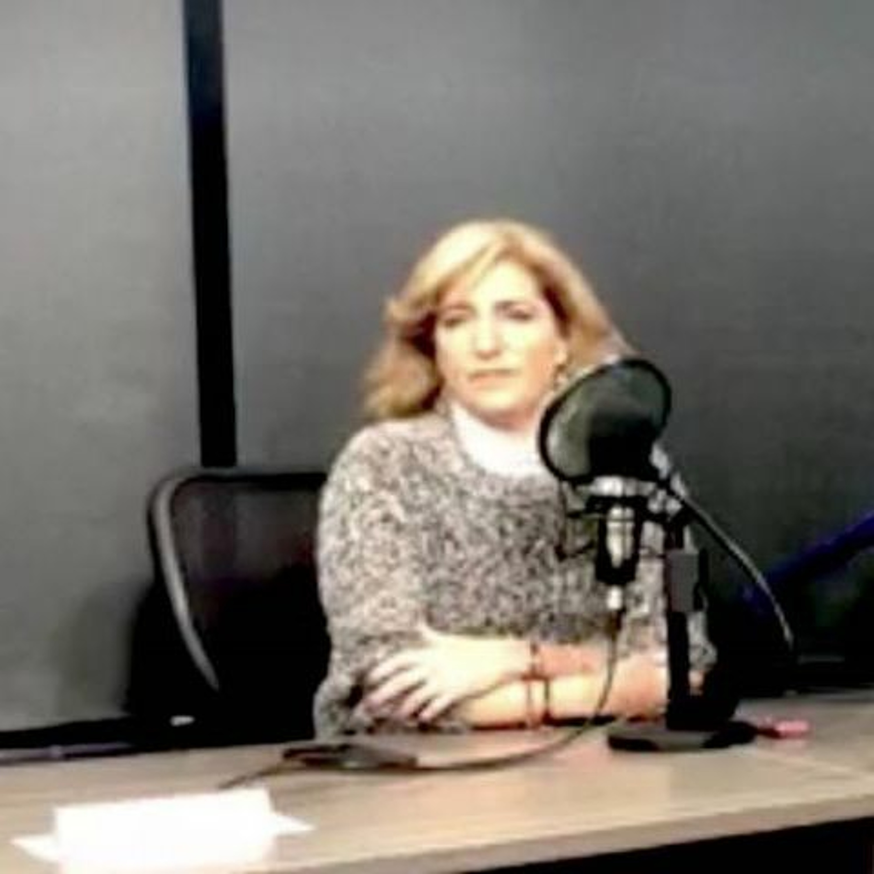 "LA MENTE ES UNA CREACIÓN ATLANTE PARA PERMITIR UNA EVOLUCIÓN COMÚN DE LA CONCIENCIA" PILAR ACEVEDO episode artwork