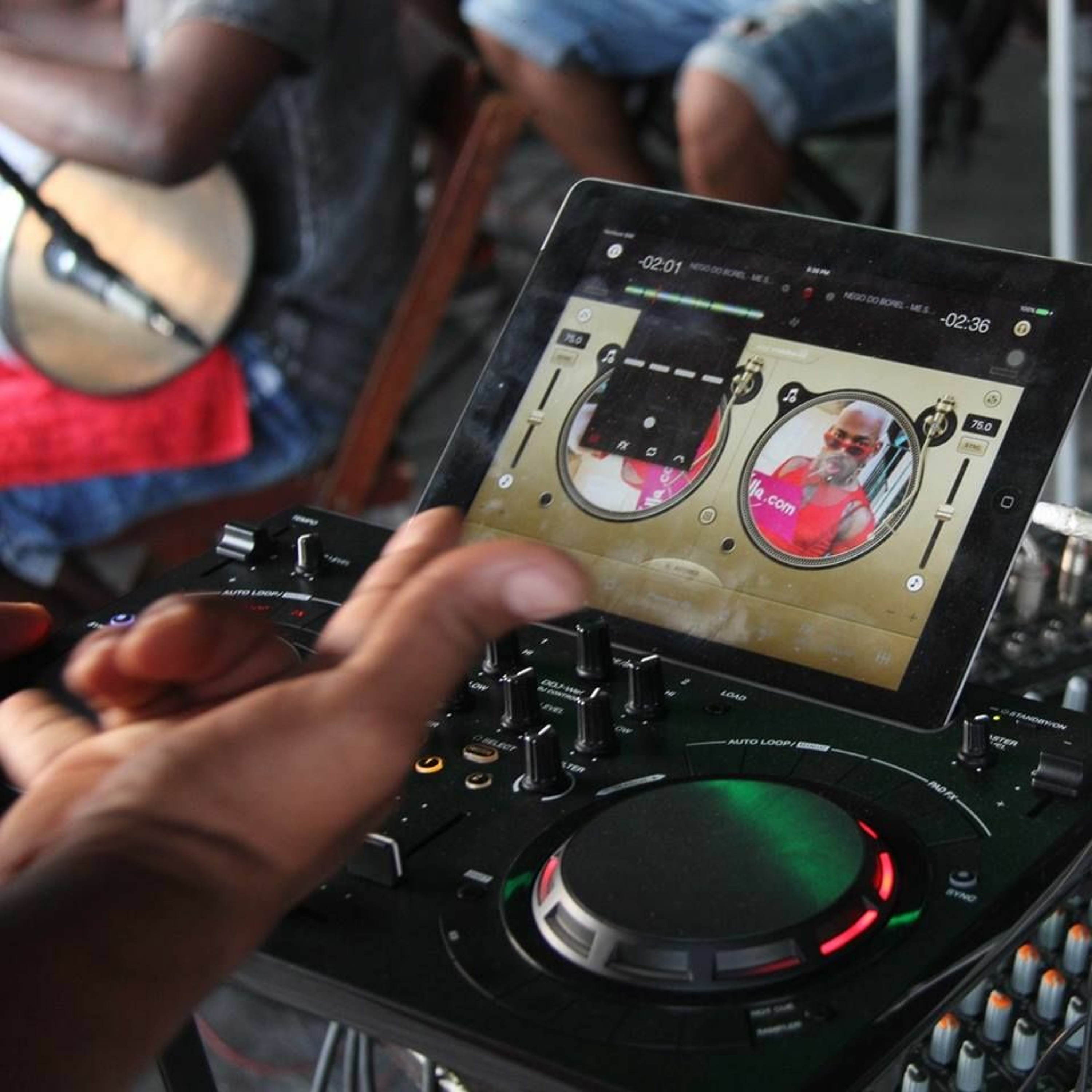 DOCA DJ quase tudo sobre música RJ  ✪