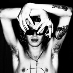 Lille Fucker - Flamme (Lille Høgs Søndag Morgen Remix)