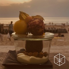 Relaxed atmospheric house tunes