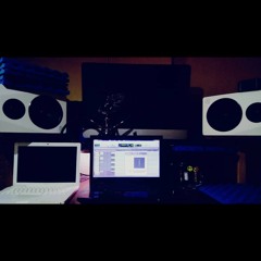 Kite Yo Pale_Pye Poud_THB_Sky Black